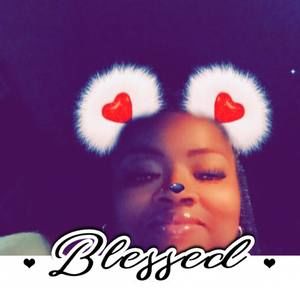 Meet your Posher, Monica